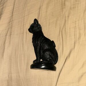 Cat candle holder